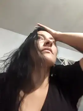 Scarlet Passion online show from April 2, 2026, 10:49 pm