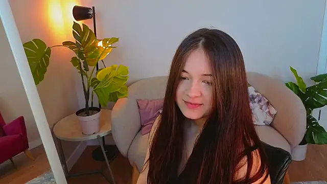 Snapshot of Kessi_Sweet chatting on May 1, 2026, 1:05 pm Kessi Sweet online show from May 1, 2026, 1:05 pm