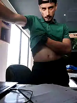 Snapshot of LiL-DRapXXX chatting on April 11, 2026, 10:41 am LiL-DRapXXX online show from April 11, 2026, 10:41 am