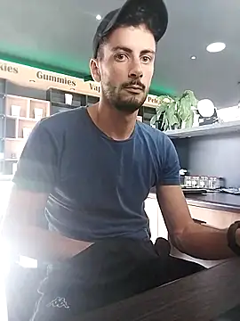 Snapshot of LiL-DRapXXX chatting on April 12, 2026, 1:14 pm LiL-DRapXXX online show from April 12, 2026, 1:14 pm