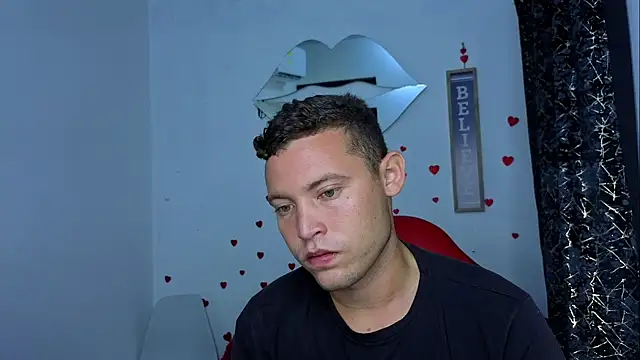 sven fox723 online show from April 9, 2026, 12:11 pm