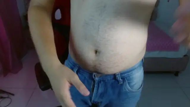 Snapshot of sven_fox723 chatting on June 2, 2026, 12:49 pm sven fox723 online show from June 2, 2026, 12:49 pm