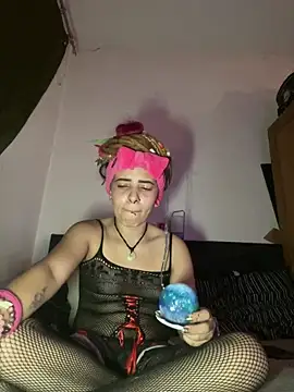 420Lina666 online show from April 18, 2026, 7:58 pm