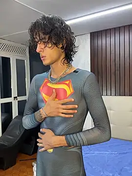 Snapshot of Skinny_Mac chatting on March 18, 2026, 11:57 am Skinny Mac online show from March 18, 2026, 11:57 am