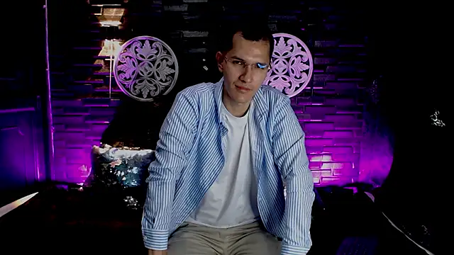 MilanDavid1 online show from March 23, 2026, 5:24 pm