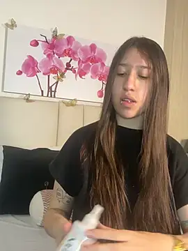 AmberVegaa online show from March 25, 2026, 12:37 pm