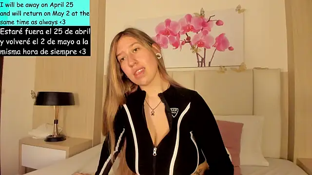 Snapshot of AmberVegaa chatting on April 18, 2026, 7:58 pm AmberVegaa online show from April 18, 2026, 7:58 pm