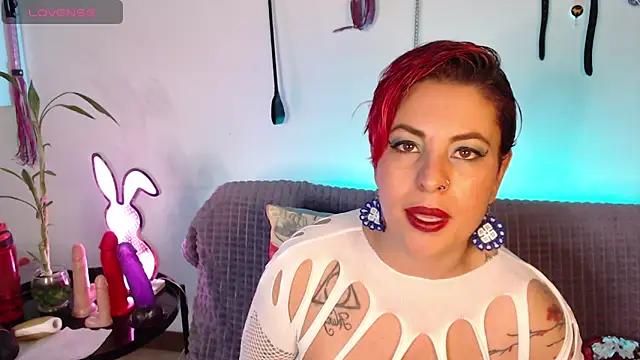 Snapshot of RedWidowCol chatting on June 2, 2026, 7:03 pm RedWidowCol online show from June 2, 2026, 7:03 pm