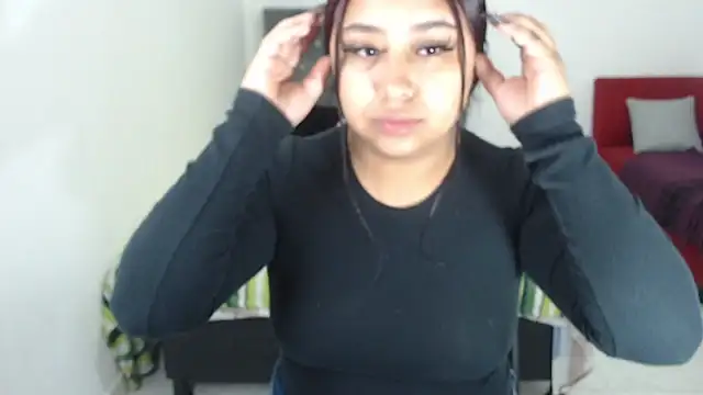 Snapshot of candymorena69 chatting on May 21, 2026, 12:46 pm candymorena69 online show from May 21, 2026, 12:46 pm