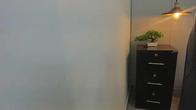 zakia grundy online show from March 26, 2026, 2:10 am