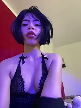 MiaReidd online show from May 18, 2026, 10:42 am