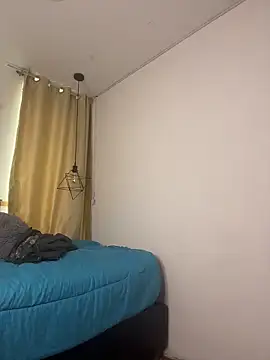 Snapshot of zoe__baker chatting on April 6, 2026, 2:40 pm zoe baker online show from April 6, 2026, 2:40 pm