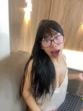 Queen Chanel XXX online show from March 17, 2026, 8:12 pm