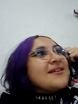 Snapshot of Liily_Foxxy chatting on May 26, 2026, 10:46 am Liily Foxxy online show from May 26, 2026, 10:46 am