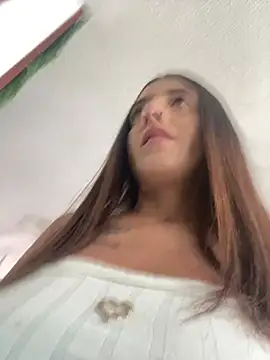 Electra Pinkk online show from June 9, 2026, 1:56 pm