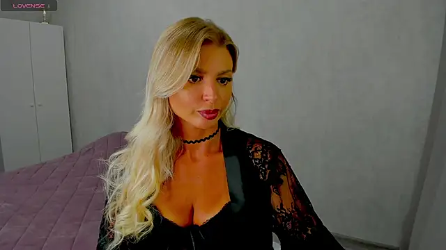 Jasmin-lady online show from June 21, 2026, 4:13 pm