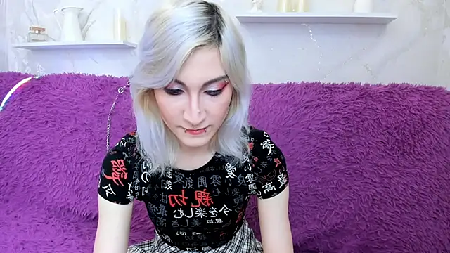 DianaBardot online show from April 13, 2026, 8:18 am