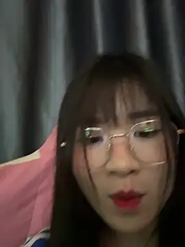 Snapshot of Cum-withyou chatting on May 19, 2026, 4:08 am Cum-withyou online show from May 19, 2026, 4:08 am