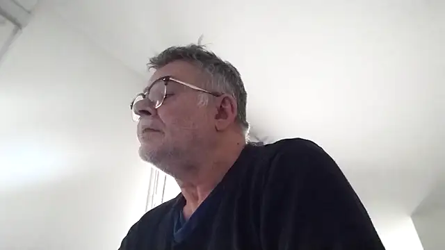 oura online show from April 16, 2026, 5:52 am