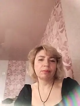 NataLilu826 online show from April 13, 2026, 7:56 am