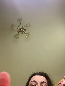 Cutee Erika online show from April 27, 2026, 11:30 am