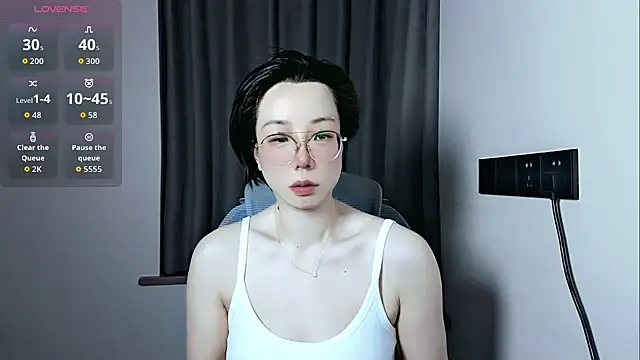 Snapshot of lin_lin_520_520 chatting on June 26, 2026, 4:24 pm lin lin 520 520 online show from June 26, 2026, 4:24 pm