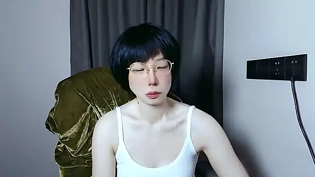 Snapshot of lin_lin_520_520 chatting on May 26, 2026, 3:32 pm lin lin 520 520 online show from May 26, 2026, 3:32 pm