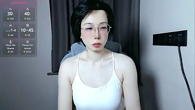 Snapshot of lin_lin_520_520 chatting on June 5, 2026, 3:29 pm lin lin 520 520 online show from June 5, 2026, 3:29 pm