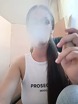 LunaCrystall online show from July 11, 2026, 3:56 pm