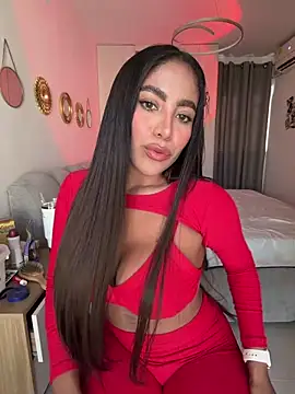 SaraValentina11 online show from April 14, 2026, 7:30 pm