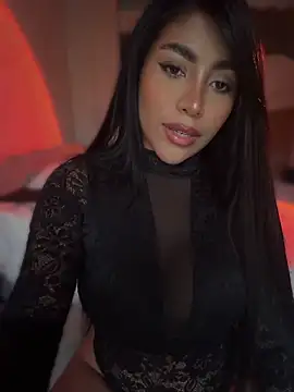Snapshot of SaraValentina11 chatting on May 30, 2026, 10:15 pm SaraValentina11 online show from May 30, 2026, 10:15 pm