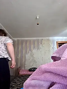  LOLA-LOLA  online show from March 22, 2026, 8:16 am