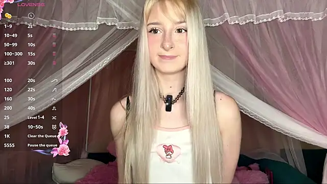 OnlyEva1 online show from April 10, 2026, 11:50 am