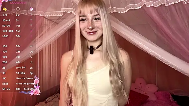 OnlyEva1 online show from March 26, 2026, 7:06 am