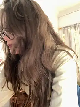 Tallulah Kinky online show from April 14, 2026, 8:03 pm