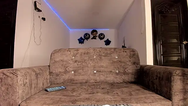 Snapshot of Madissonbeer_ chatting on July 12, 2026, 4:35 am Madissonbeer online show from July 12, 2026, 4:35 am