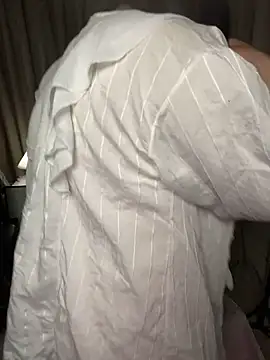 sisibaby20266 online show from April 11, 2026, 8:51 am