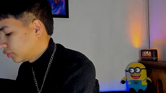 Lee Colee online show from March 29, 2026, 1:51 am