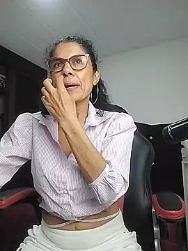 Antonella Rizzo01 online show from May 30, 2026, 6:02 pm