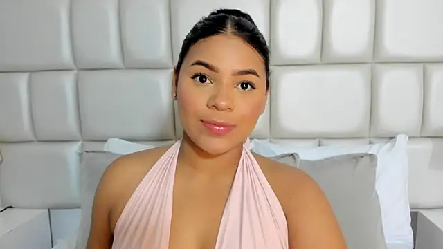 lilly williamss online show from April 16, 2026, 9:39 pm