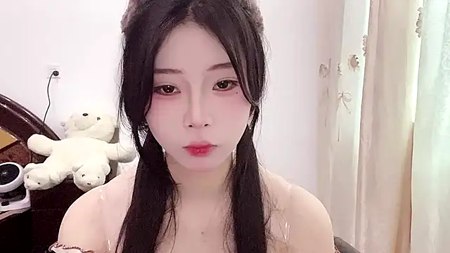 yiyibaby2026 online show from March 29, 2026, 1:51 am