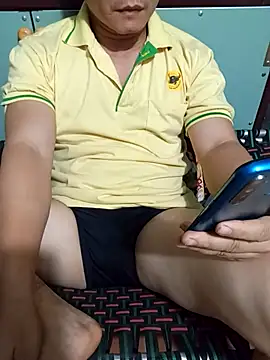 soigia35 online show from April 3, 2026, 3:40 pm