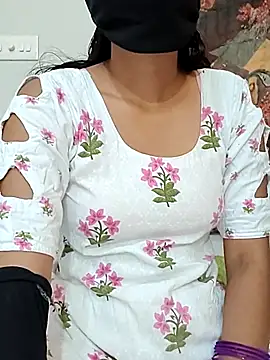 Telugucouple1431 online show from April 15, 2026, 5:24 am