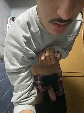 Achrafsad9i online show from April 2, 2026, 3:57 am