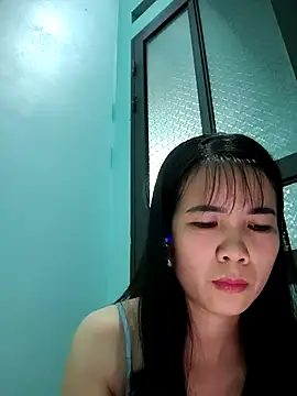 Snapshot of Geelio-playsx24 chatting on April 30, 2026, 2:35 pm Geelio-playsx24 online show from April 30, 2026, 2:35 pm