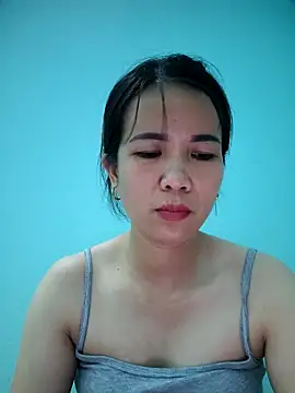 Snapshot of Geelio-playsx24 chatting on May 29, 2026, 2:45 pm Geelio-playsx24 online show from May 29, 2026, 2:45 pm