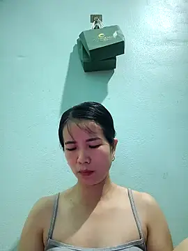 Snapshot of Geelio-playsx24 chatting on May 16, 2026, 1:54 pm Geelio-playsx24 online show from May 16, 2026, 1:54 pm