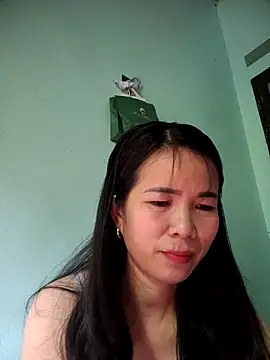 Snapshot of Geelio-playsx24 chatting on May 23, 2026, 3:27 am Geelio-playsx24 online show from May 23, 2026, 3:27 am