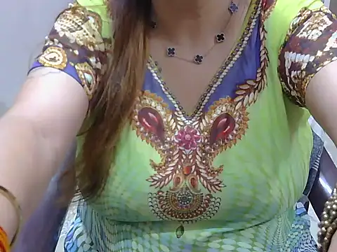 Snapshot of spicy_Zara chatting on May 14, 2026, 6:54 am spicy Zara online show from May 14, 2026, 6:54 am