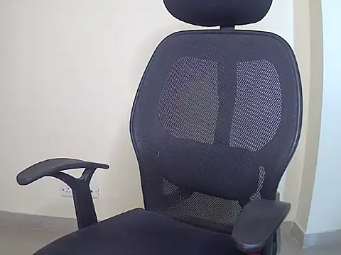 Mitika1 online show from April 11, 2026, 3:47 am